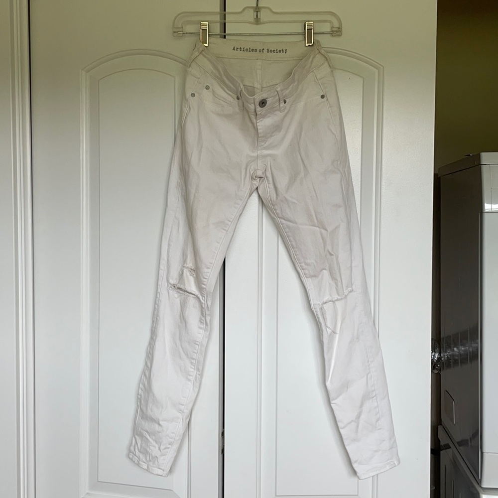 White Skinny Jeans with Rips